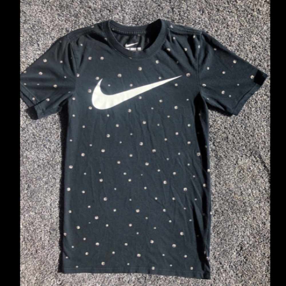 “THE NIKE TEE” Athletic Cut Basketball Tee